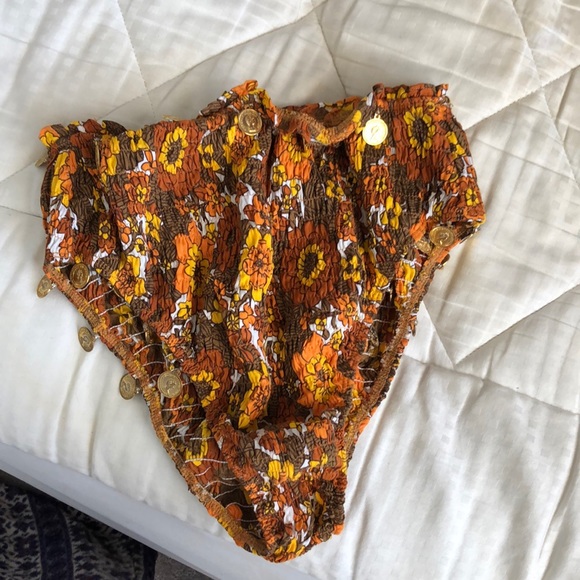 Her Pony the Label Margaux - Picture 2 of 2